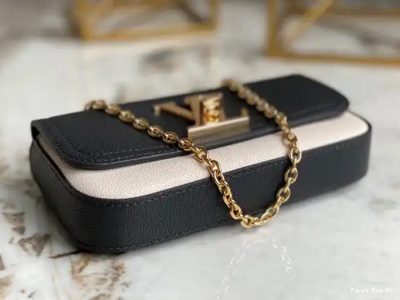Firstbag Louis Lockme pouch Vuitton 0605